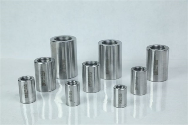 类乌齐直螺纹钢筋套筒加工和验收的方法